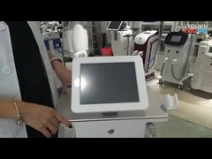 ポータブル バキュム 肌の緊縮 ミクロニードル 美容 肌のケア 機械 Rf ミクロニードル