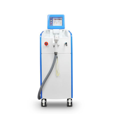 High Power Fiber Coupled 808nm Diode Laser Hair Removal Machine with 15*15mm Spot Size and 110V-130V / 60Hz, 220V-240V / 50Hz Voltage
