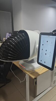 皮膚分析 全面スキャナー 36百万画像要素スポット水分検出器 顔スキャナーUV皮膚診断 すべての肌色に適しています